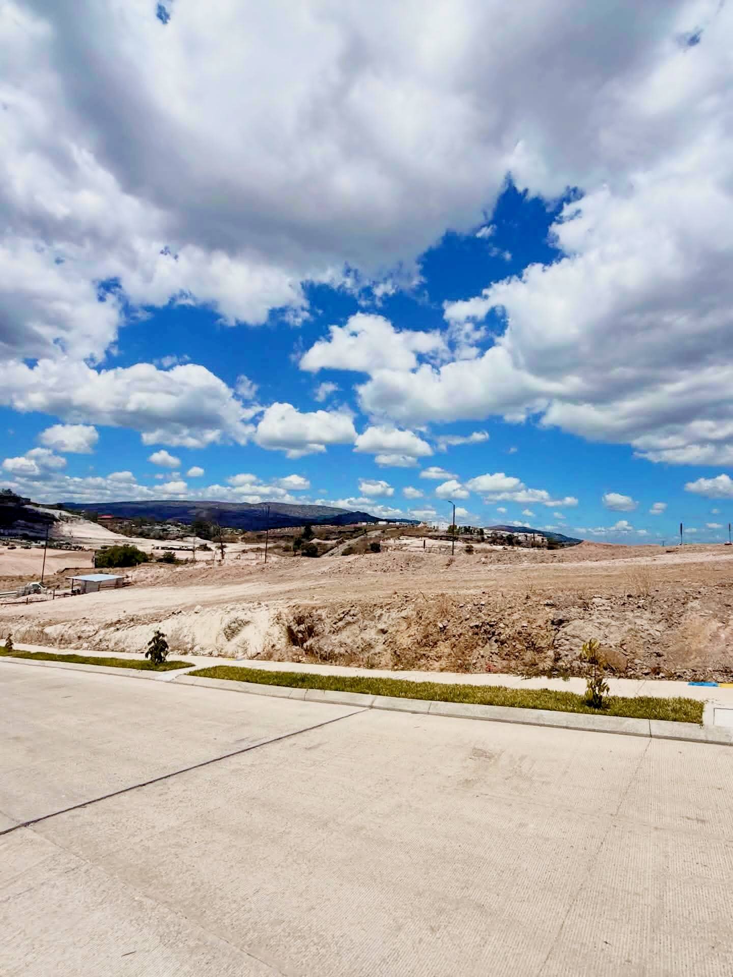 Venta: Res. Las Magnolias/ BRE1-VTC15