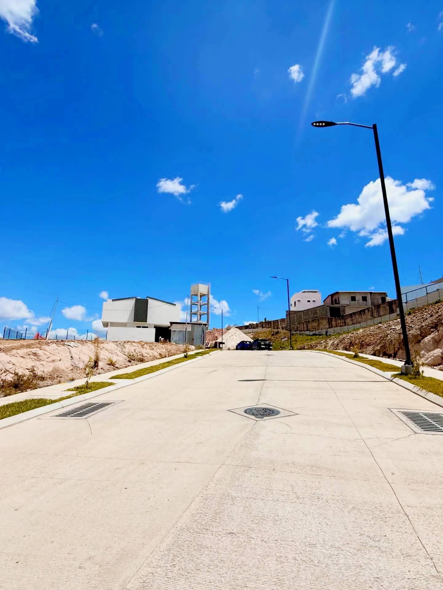 Venta: Res. Las Magnolias/ BRE1-VTC15