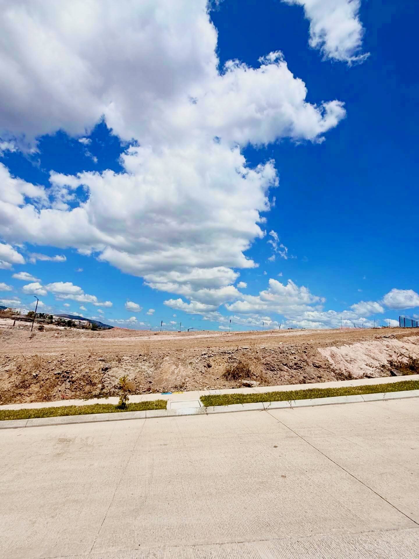 Venta: Res. Las Magnolias/ BRE1-VTC15