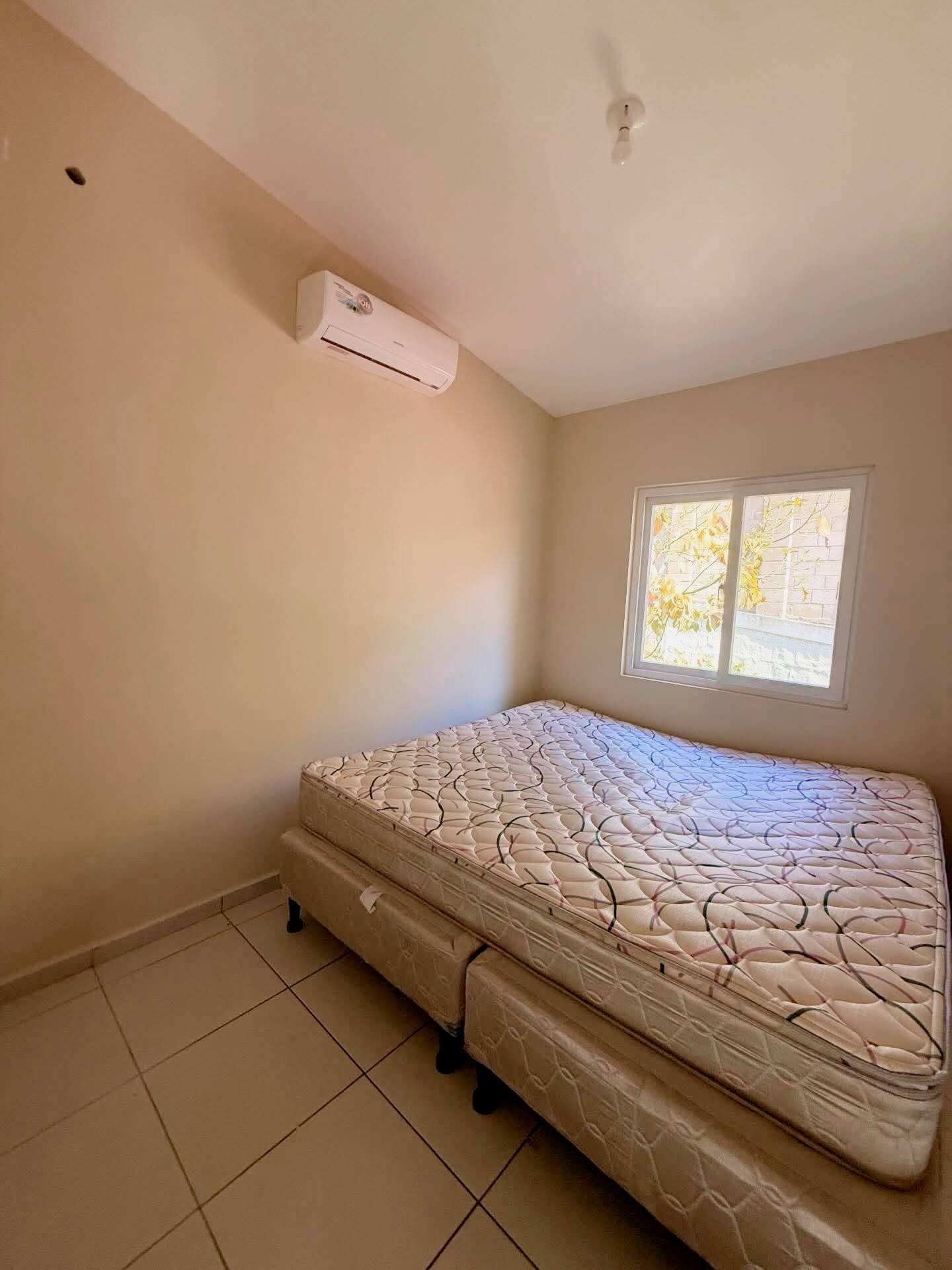 Venta: Res. El Sauce/ BRE1-VCC19