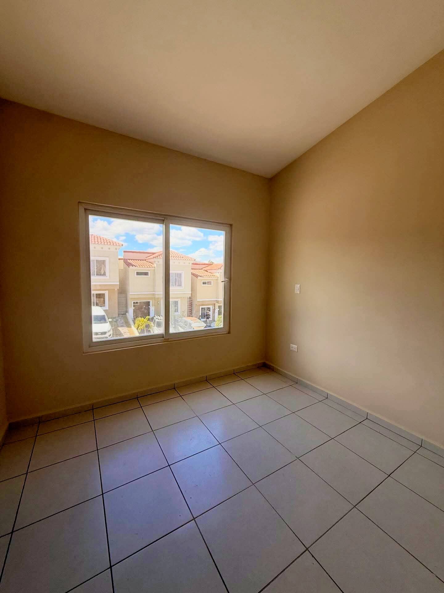 Venta: Res. El Sauce/ BRE1-VCC19